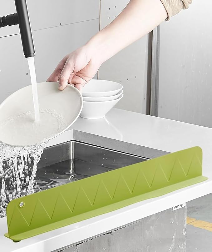 Silicone Anti Splash Guard – Keep Your Sink Area Clean & Dry-.g