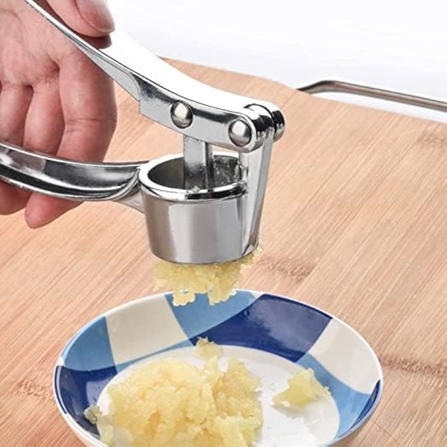 Heavy Duty Garlic Press & Crusher – Stainless Steel Manual Garlic Mincer :f
