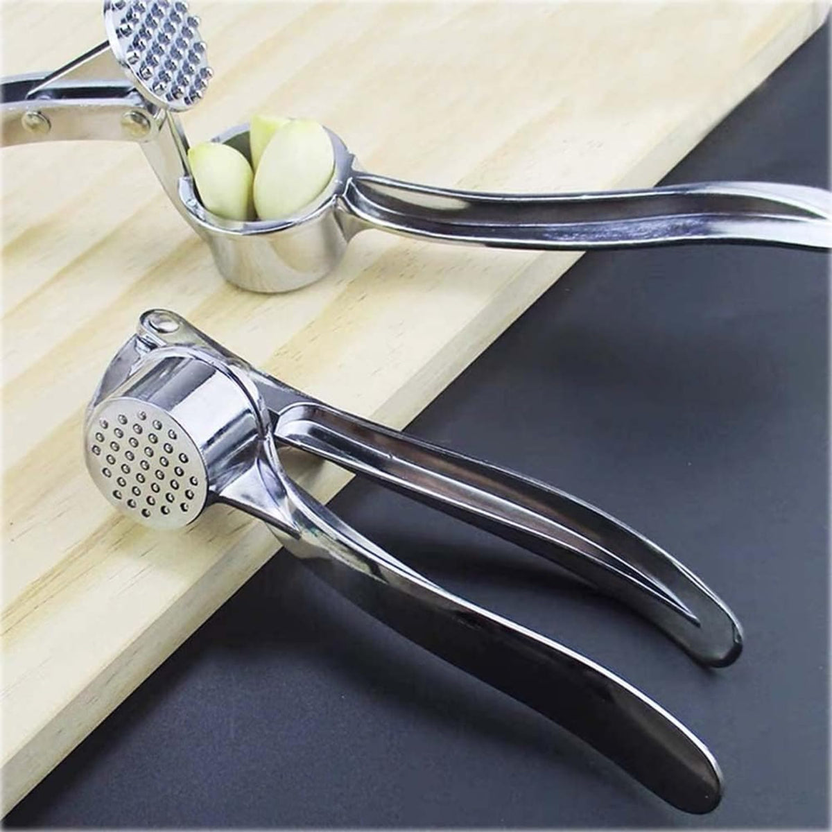 Heavy Duty Garlic Press & Crusher – Stainless Steel Manual Garlic Mincer :f