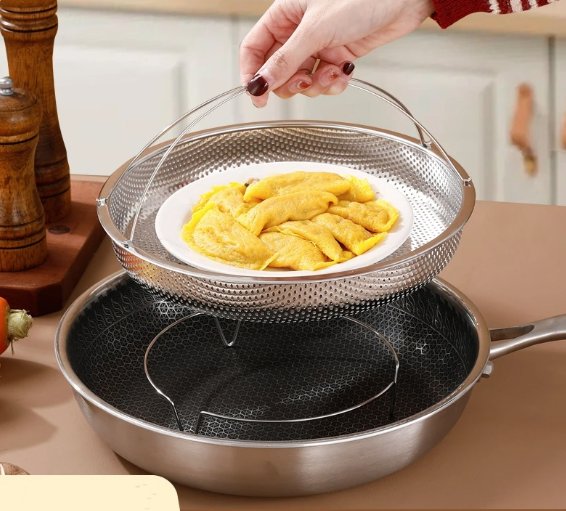 Multi-Purpose Stainless Steel Steaming & Draining Mesh Basket: f