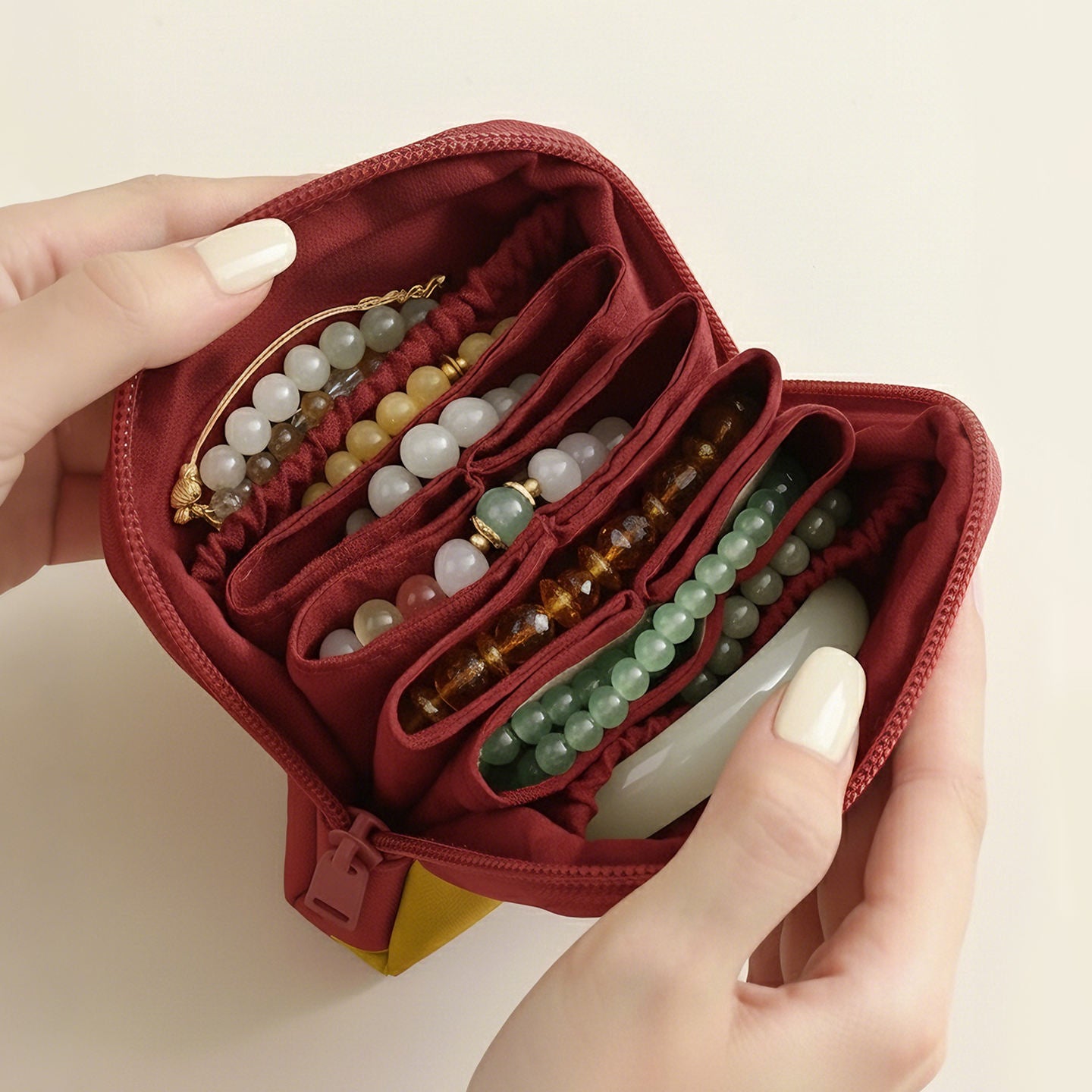 Portable Jewelry Organizer Bag for Travel – Multi-Compartment Jewelry Storage Case for Women & Girls :f