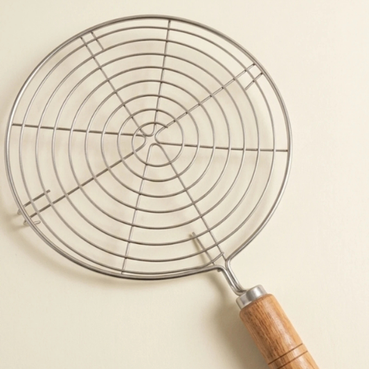 Multi-Purpose Jali Roaster | Papad, Roti, Paneer & Vegetable Grill with Wooden Handle :f